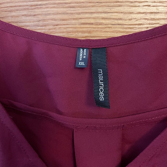 Maurice’s Zipper Detail Top - size XXL - Picture 2 of 4